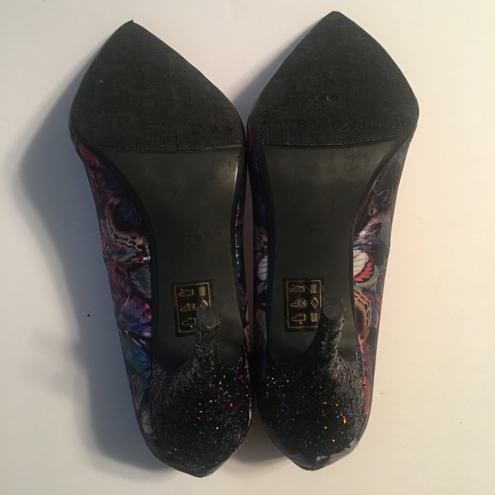 💎J. Renee multi-color pump w/black sequined toe - Picture 8 of 8